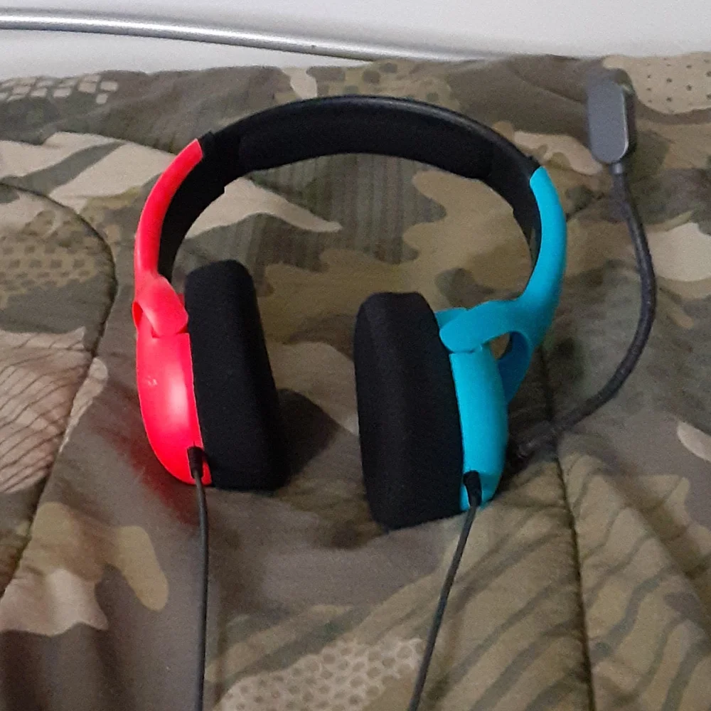 Nintendo switch headset - Picture 1 of 1